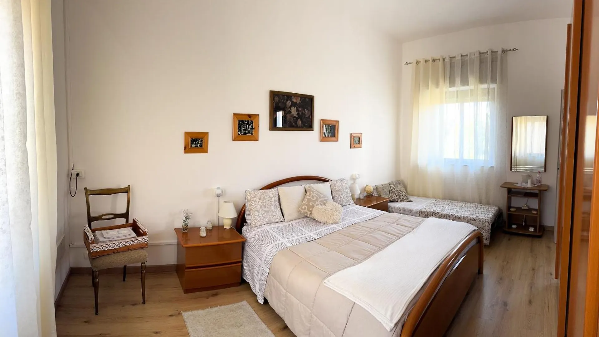 Malpensa Bed & Breakfast-No Breakfast Case Nuove  Italy